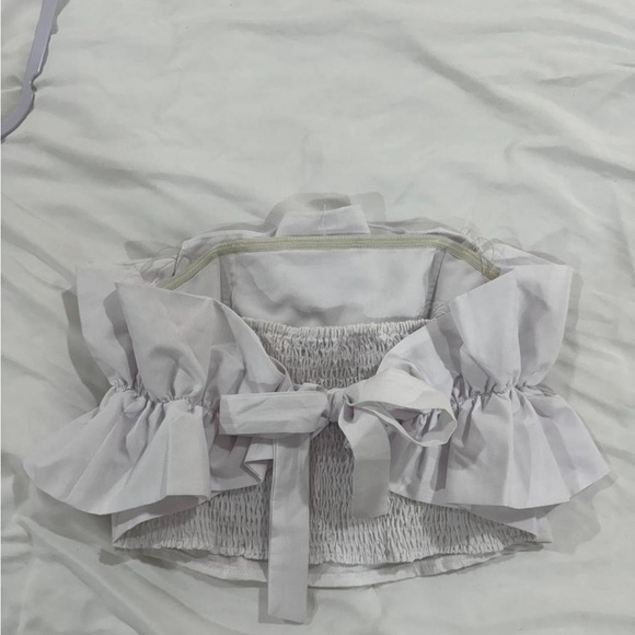 Chic White Ruffled Top - Picture 2 of 6
